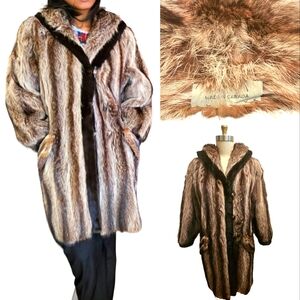 EUC | Fur & Mink Trim coat | Large Hood |  Vintage | Canadian